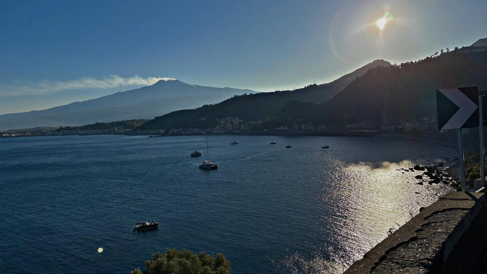 Casa Vacanze - La Barchetta Giardini Naxos İtalya